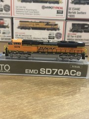 Kato N Scale 176-8434 EMD SD70ACe BNSF #9376 Swoosh Lightly Used