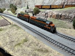 N Scale Kato SD45 Custom Painted Great Northern GN “Hustle Muscle” MTL Couplers