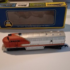 AHM HO SANTA FE 5028 Diesel