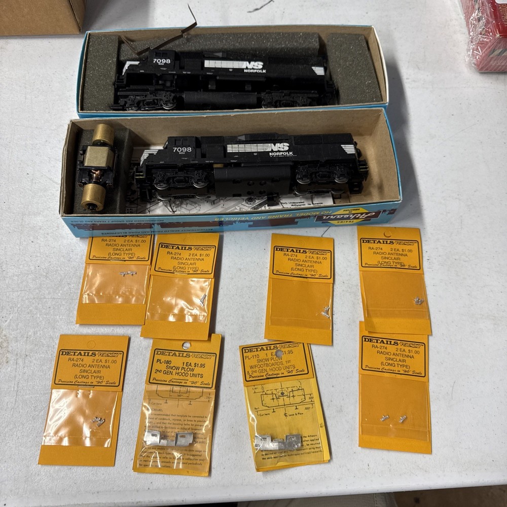 Athearn Gp50 Ho Scale 4630 Norfolk Southern Units For Parts 4600 Dummy