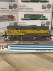 Atlas N GP7 Union Pacific CNW #4394 DC Analog Weathered Custom