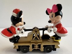 LIONEL MICKEY & MINNIE CHRISTMAS HANDCAR OPERATING 6-18433 O GAUGE MOTORIZED