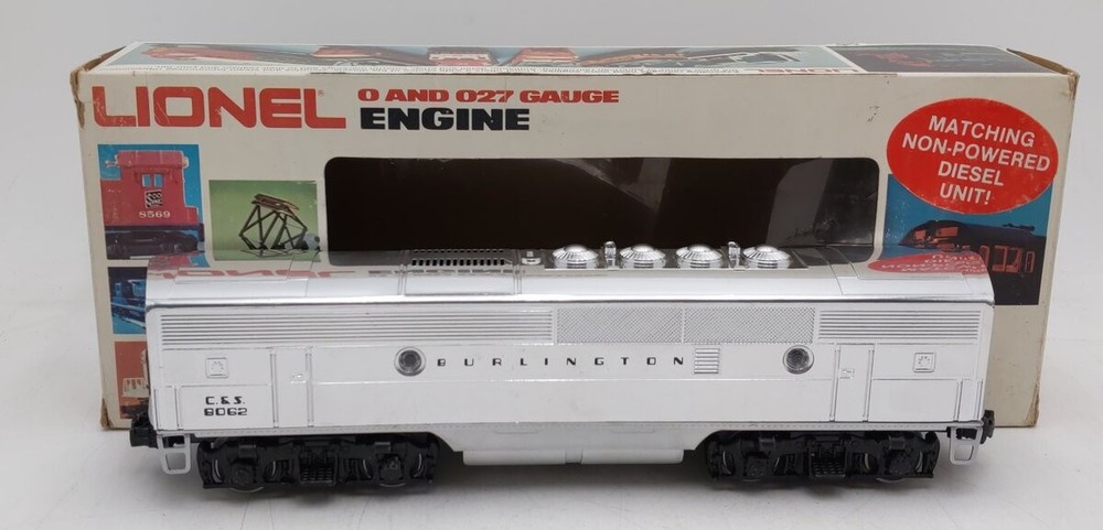Lionel 6-8062 O Burlington F-3 B-Unit Chrome Non-Powered Diesel Locomotive #8062