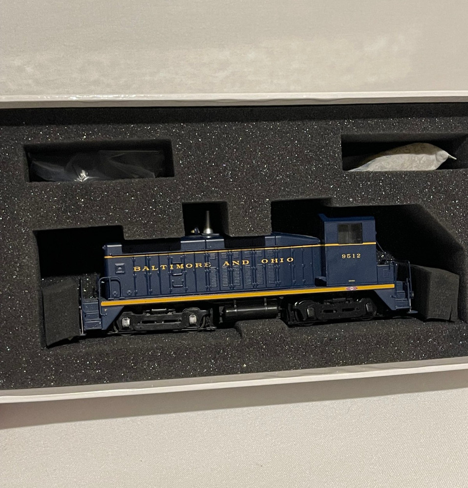HO Broadway Limited 632 Baltimore & Ohio EMD NW2 Switcher B&O #9512 DCC
