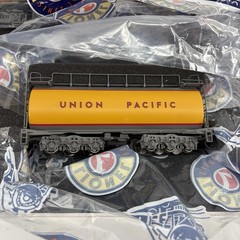 Lionel 6-58102 Union Pacific Veranda Gas Turbine #64 for DCC DC Decoder New Read