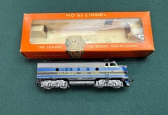 Lionel HO Baltimore and Ohio Diesel F-7 built by Athearn in 1958