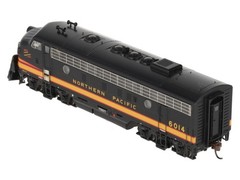 Athearn G1011 HO Custom NP F-7A Phase 1 Diesel Locomotive #6104/Box