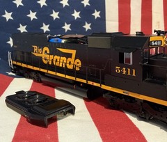 Athearn HO Rio Grande SD40T-2 #5411 Digitrax DCC Decoder Installed Box & Papers