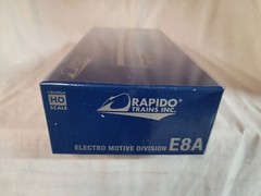 Rapido HO Trains #4307 Pennsylvania EMD E8A Diesel Engine w’ Sound 28561