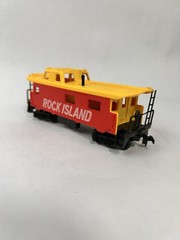 HO scale – Rock Island – Diesel Locomotive – Caboose – PARTS LOT – lot of 2