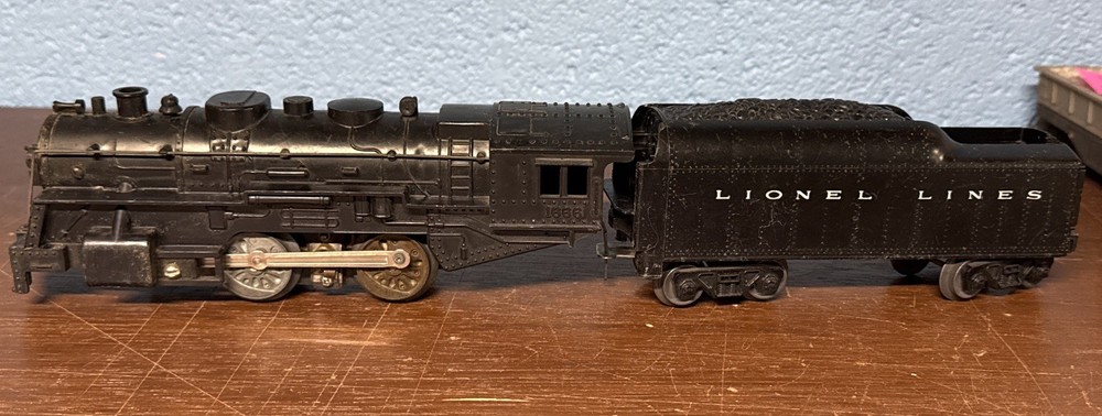 Marx 1666 O Gauge Model Railroad 2-4-2 Steam Engine w/Lionel Lines Tender (Read)