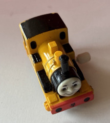 Thomas Friends Duncan Yellow Engine No 6 Wind Up Toy Train 2006 Gullane (301B)