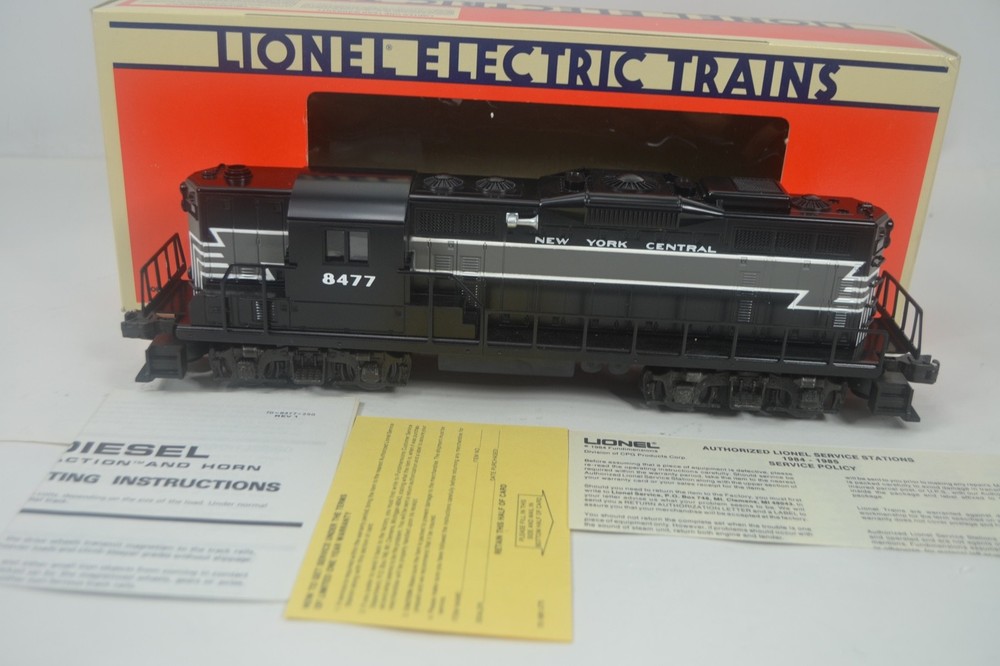 LIONEL 6-8477 NEW YORK CENTRAL GP-9 DIESEL, MINT-BOXED