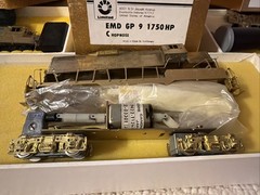 Oriental Limited BRASS HO EMD GP9 1750HP Chip nose & EMD Gp35 2500 Low Hood Lot