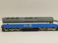 Athearn HO Blue Box Great Northern FP45 Diesel Engine #427-Unpowered Dummy