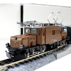 Kato 10-1987 Ge 6/6-I Crocodile with Green Passenger Cars 5-Car (N)　From Japan