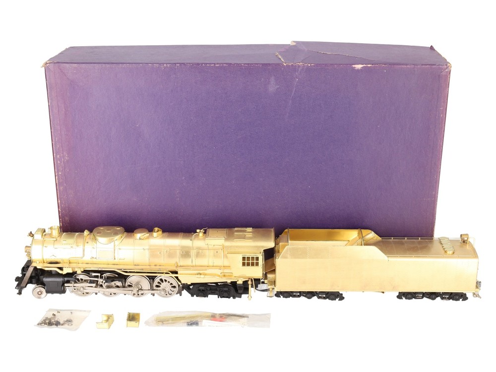 US Hobbies 1747 O Brass L & N 2-8-4 Steam Locomotive & Tender (2-Rail)/Box