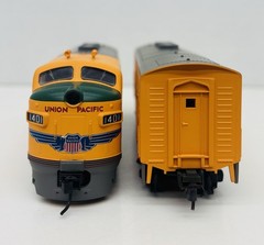 Proto 1000 HO Union Pacific AB Set Powered F3A & Dummy F3B Diesel 8174 READ