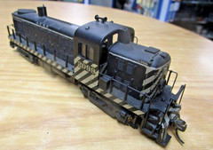 HO Scale Santa Fe RS2 Diesel Locomotive #2099 by Kato