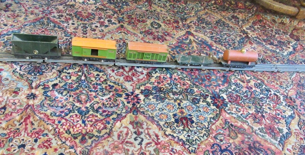 Vintage LIONEL PREWAR FREIGHT CAR SET 800 SERIES CARS 1927-1934 VERY NICE