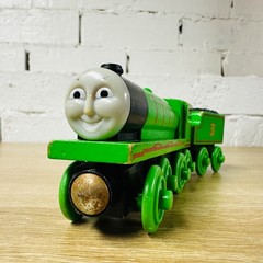 Henry 2003 – Thomas the Tank Engine & Friends Wooden Railway Trains