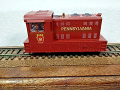 HO Scale Model Power 96709 Pennsylvania Porter Hustler Diesel Engine Rare # 5750