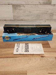 N P RAILWAY EXPRESS BAGGAGE CAR 153 Athearn HO Scale Northern Pacific With Box