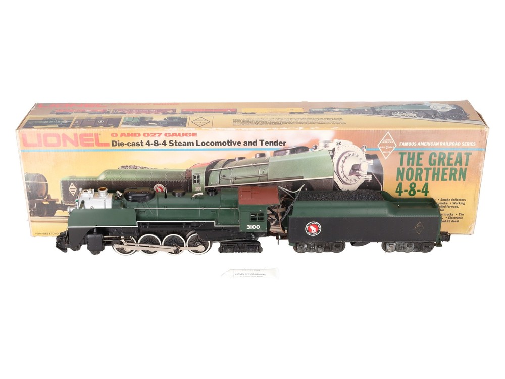 Lionel 6-3100 O Gauge Great Northern 4-8-4 Steam Locomotive & Tender/Box