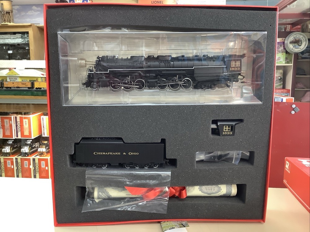 Rivarossi R5454 HO Scale C&O Class 2-6-6-6 Steam Locomotive & Tender #1633 LN