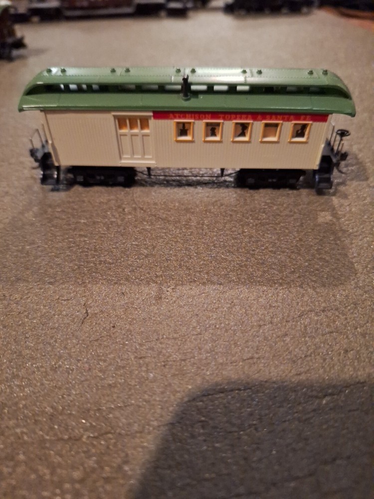 Tyco HO Atchison Topeka & Santa Fe AT&SF Combine Car