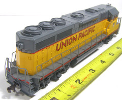 Bachmann HO Model RR Diesel Locomotive w/DCC GP40 Union Pacific No Road # TZP