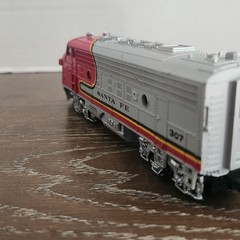 Vintage Bachman HO EMD F9 Santa Fe 307 Diesel Locomotive Item No. 0507