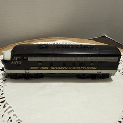 Bachmann HO Scale Norfolk Southern F7A Diesel Locomotive #4270 Executive Black