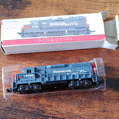 High Speed Metal Products N Scale Southern Pacific Diesel Locomotive 9725