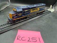 Athearn Santa Fe SD45 #93 Diesel HO-Scale WORKS!