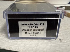 ATLAS (N) 40 004 521 UNION PACIFIC GP-20 RD# 475 DCC/LOKSOUND – NEW