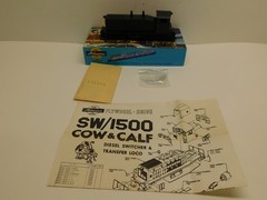 Athearn Blue Box Undecorated SW1500/SW1000 Diesel Locomotive-Unpowered Dummy A