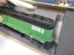 ATHEARN # 4722 ~ BURLINGTON NORTHERN GP-40-2 DUMMY LOCOMOTIVE # 3062~ HO SCALE