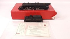 Rivarossi/Proto Heritage NW HO Scale 2-8-8-2 Steam Locomotive and Tender