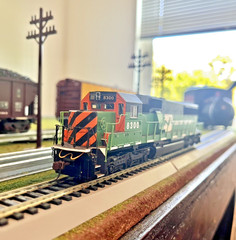 PROTO 2000 SD60 BURLINGTON NORTHERN 8300 HO DCC EQUIPPED READ DESC