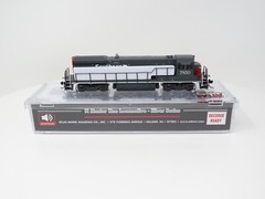 Atlas N 40005445 Southern Pacific SP GE B30-7 Diesel Locomotive DC Freight Train