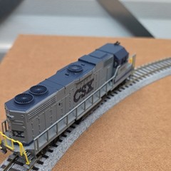 CSX HO EMD CSX Transportation #6638 Diesel Locomotive DC Analog Gray Blue