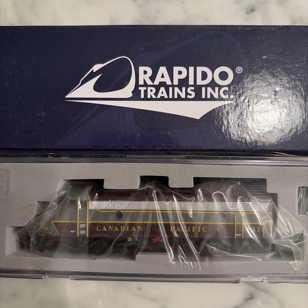 Rapido Trains N GMDD FP9A Canadian Pacific Script Scheme #1411 DC Sound NIB NEW