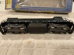 AHM HO Scale Alco C-424 Diesel Locomotive Undecorated B27