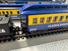 🚂 HO BACHMANN CUSTOM PAINTED ALASKA PASSENGER SET, TRACK,DCC CONTOLLER 💥 H4005