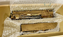4-8-4 S.F. BRASS HO PACIFIC FAST MAIL MODEL RTR. / UNITED / In Box