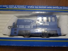 AHM HO Scale Conrail 2648 GE 35 Ton Switcher Locomotive