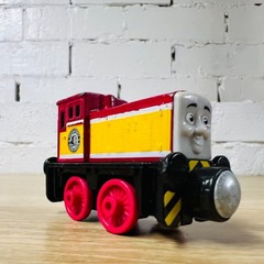 Dart – Thomas the Tank & Friends Take N Play Along Diecast Push Trains