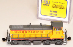 AZL 62701-2 Z-scale Union Pacific SW1500 Switcher Locomotive UP rd#1018 NEW