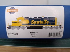 Athearn HO-Scale SD-40-2 ATSF #5084